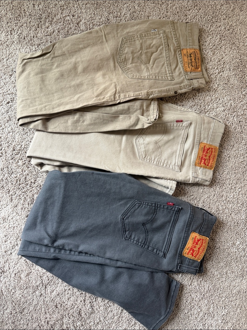 Levi's Men's Jeans Trio — Beige, Khaki, and Gray Straight Fit 32x32 and 33x32